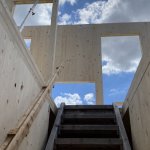 Bauberatung Brodbeck, Aufbau eines Massivholzhauses in - Gäufelden Nebringen